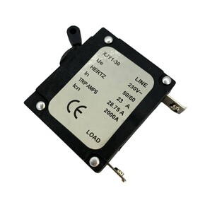 Автомат напряжения 23А 230V под фишку