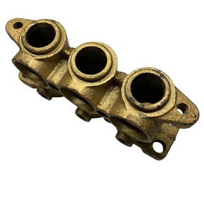 Головка насоса плунжерного