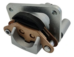 Суппорт тормозной передний правый CFMOTO CFORCE 520/550 CFORCE 800/850 X5 X6 X8 Суппорт тормозной передний правый CFMOTO CFORCE 520/550 CFORCE 800/850 X5 X6 X8